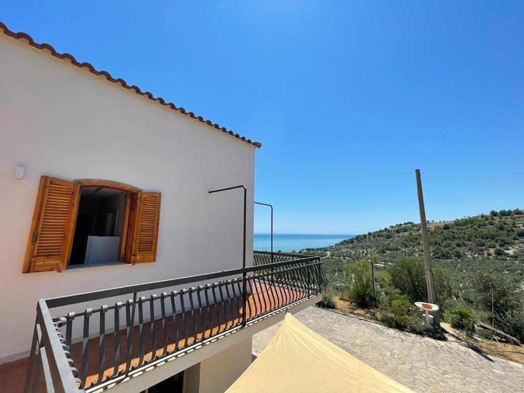 Colori Del Sud - Residence Mattinata Bagian luar foto
