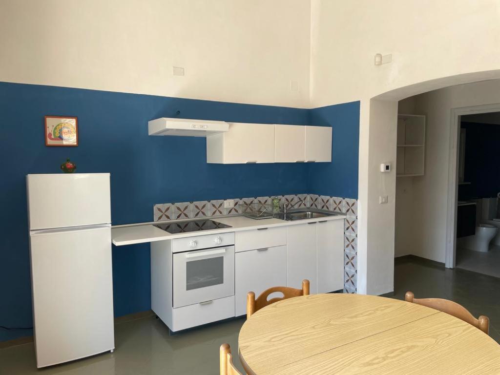Colori Del Sud - Residence Mattinata Bagian luar foto