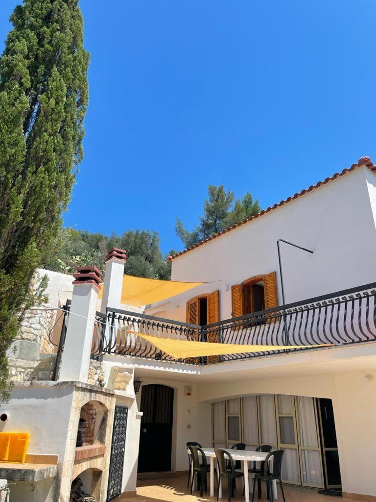 Colori Del Sud - Residence Mattinata Bagian luar foto