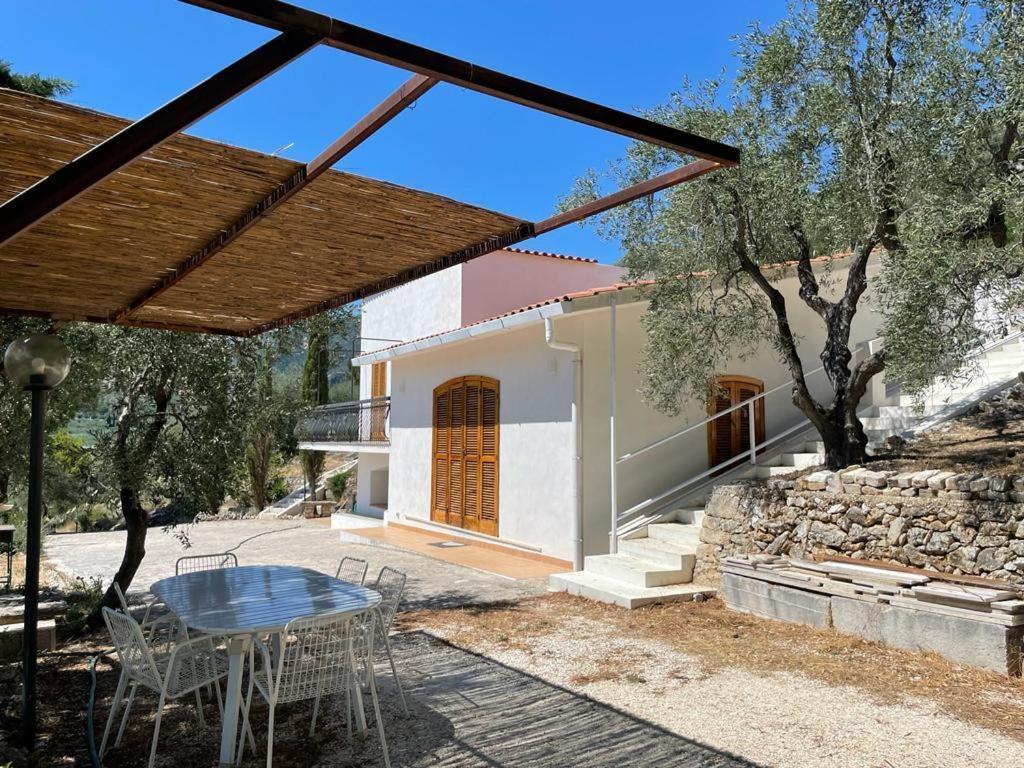 Colori Del Sud - Residence Mattinata Bagian luar foto