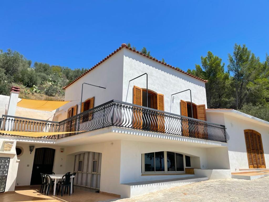 Colori Del Sud - Residence Mattinata Bagian luar foto