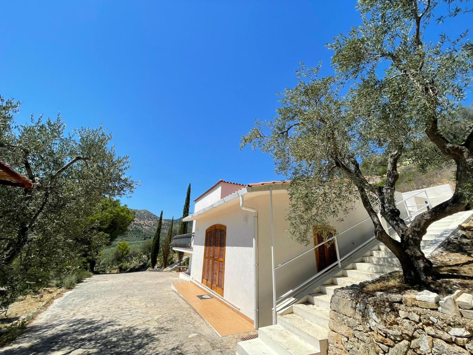 Colori Del Sud - Residence Mattinata Bagian luar foto