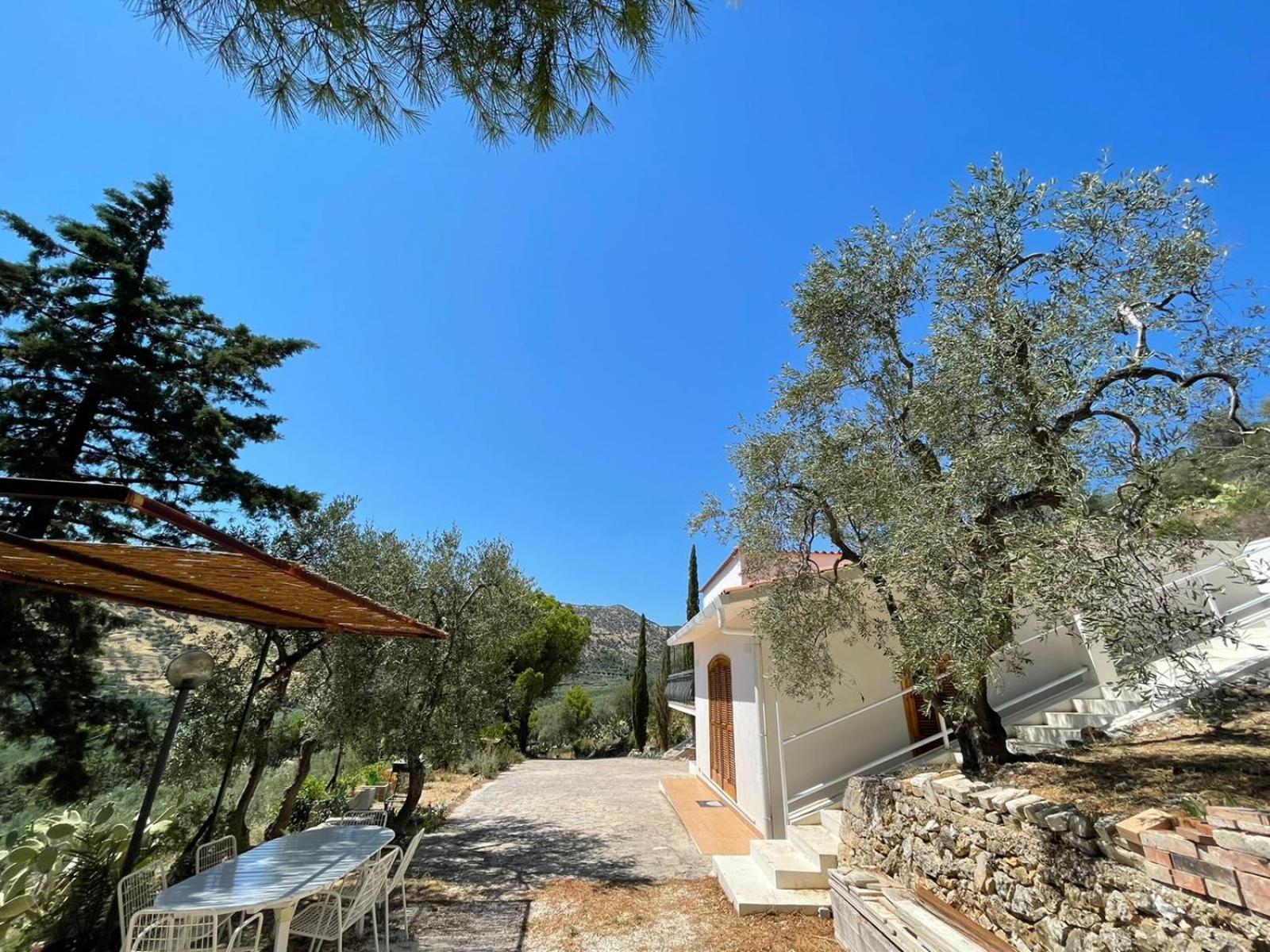 Colori Del Sud - Residence Mattinata Bagian luar foto